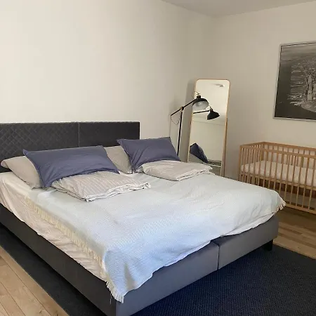 Apt6 - Broetzingen Eg * Пфорцхайм